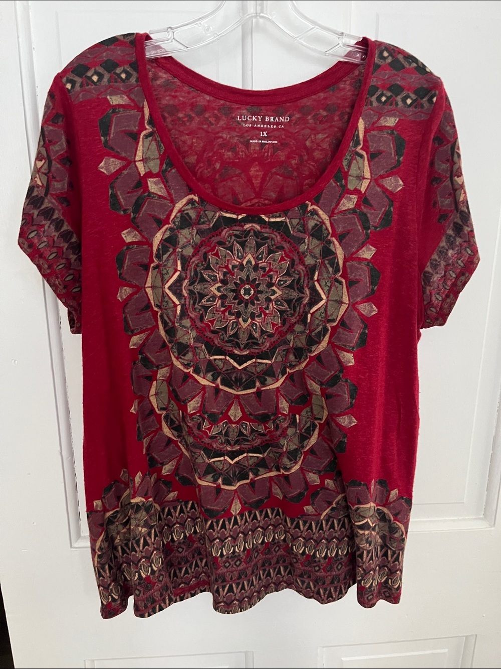 Lucky Brand 1X Short Sleeve Top Burgundy Print  Scoop Neckline